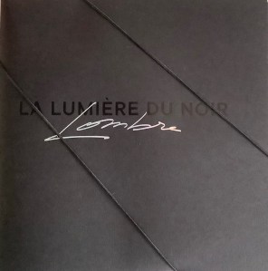 La lumière du noir